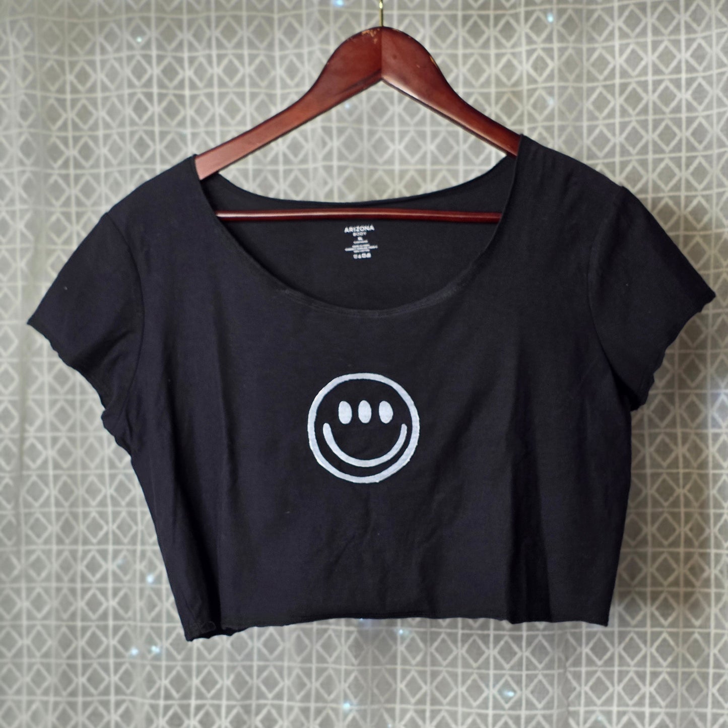 XL Third Eye Smiley Crop Top