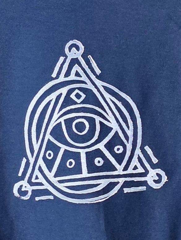 Large Tr"eye"ngle Crop Top