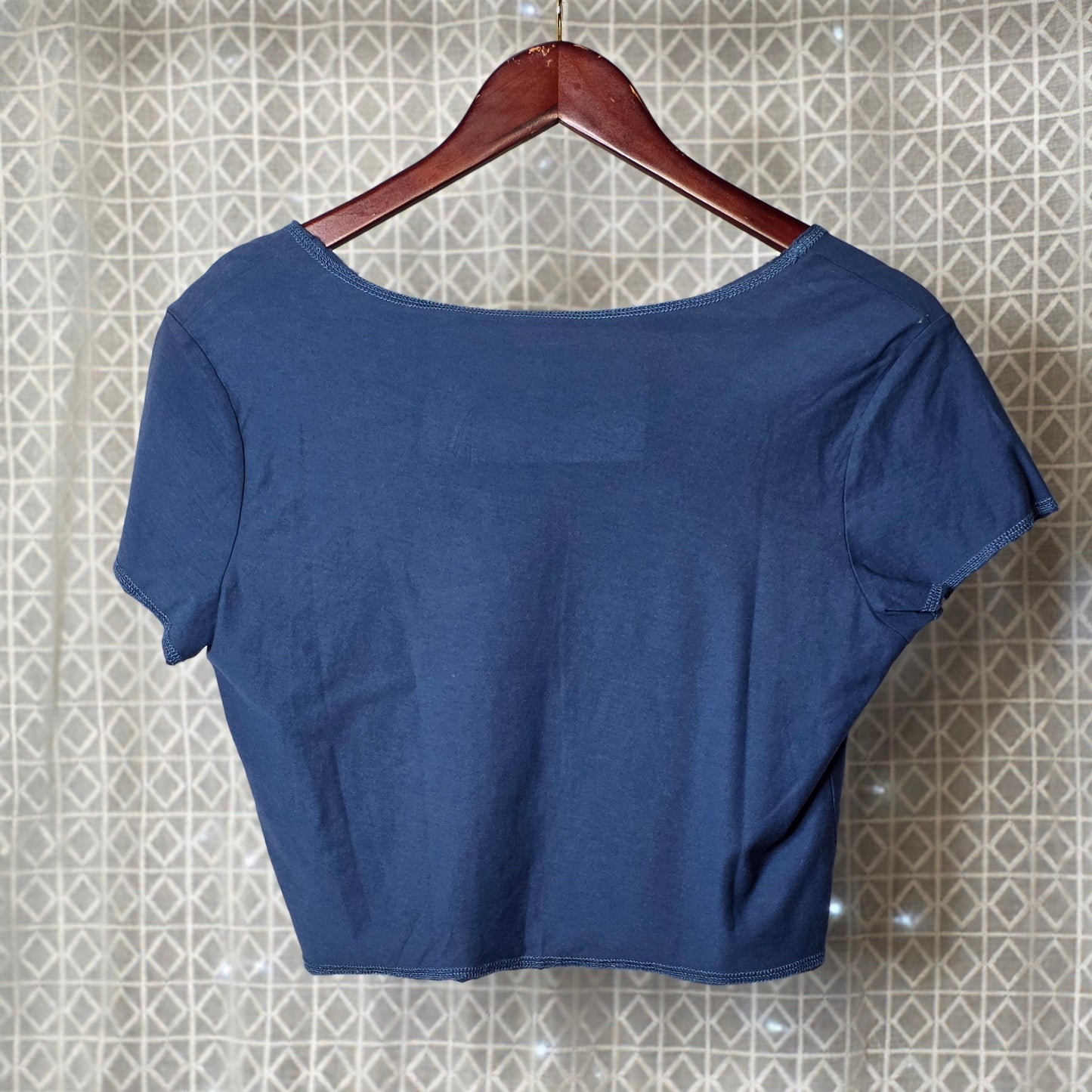 Large Tr"eye"ngle Crop Top